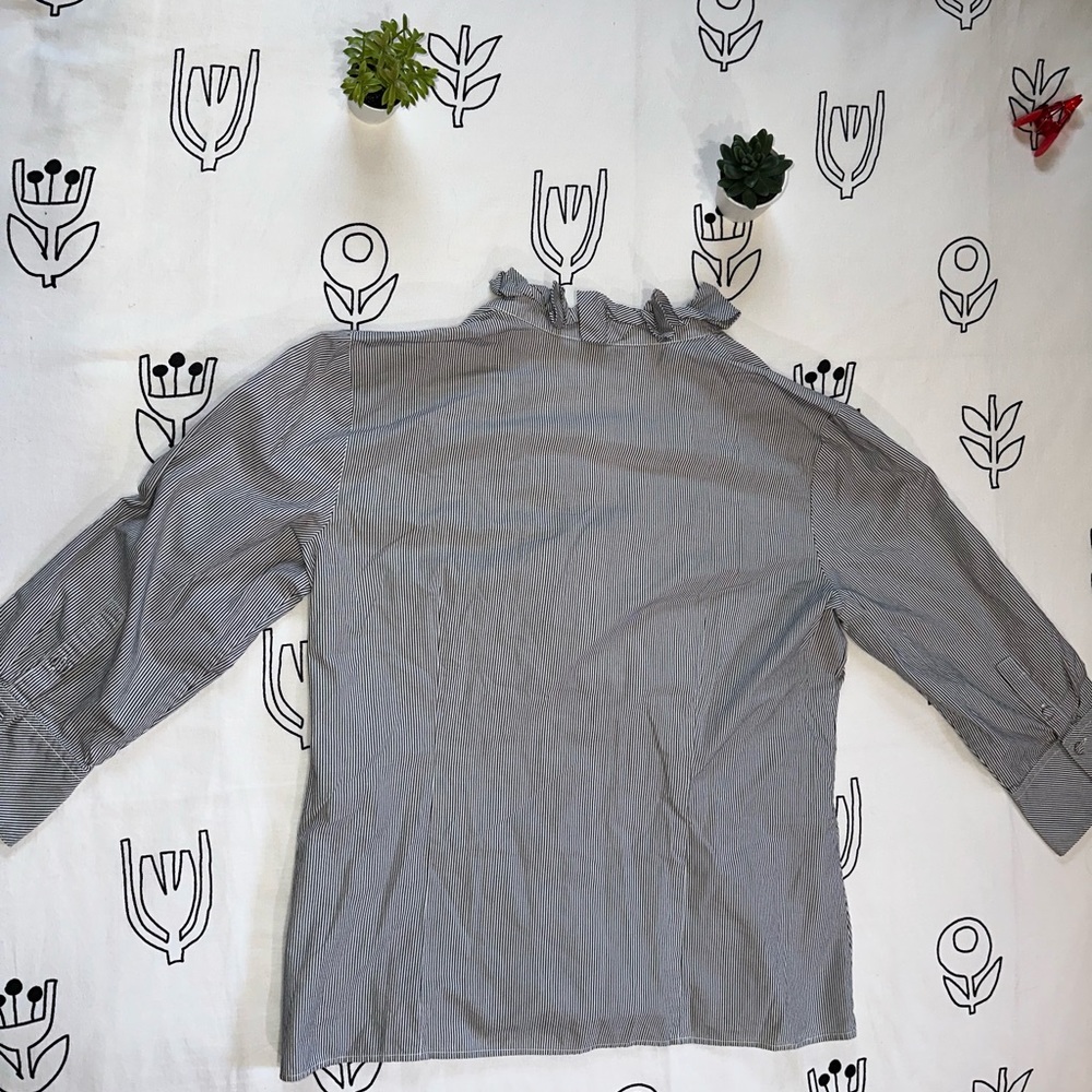 Talbots Gray Stripe Ruffle Button Up - Picture 10 of 10